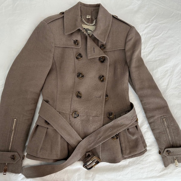 Burberry jacket - Picture 1 of 3